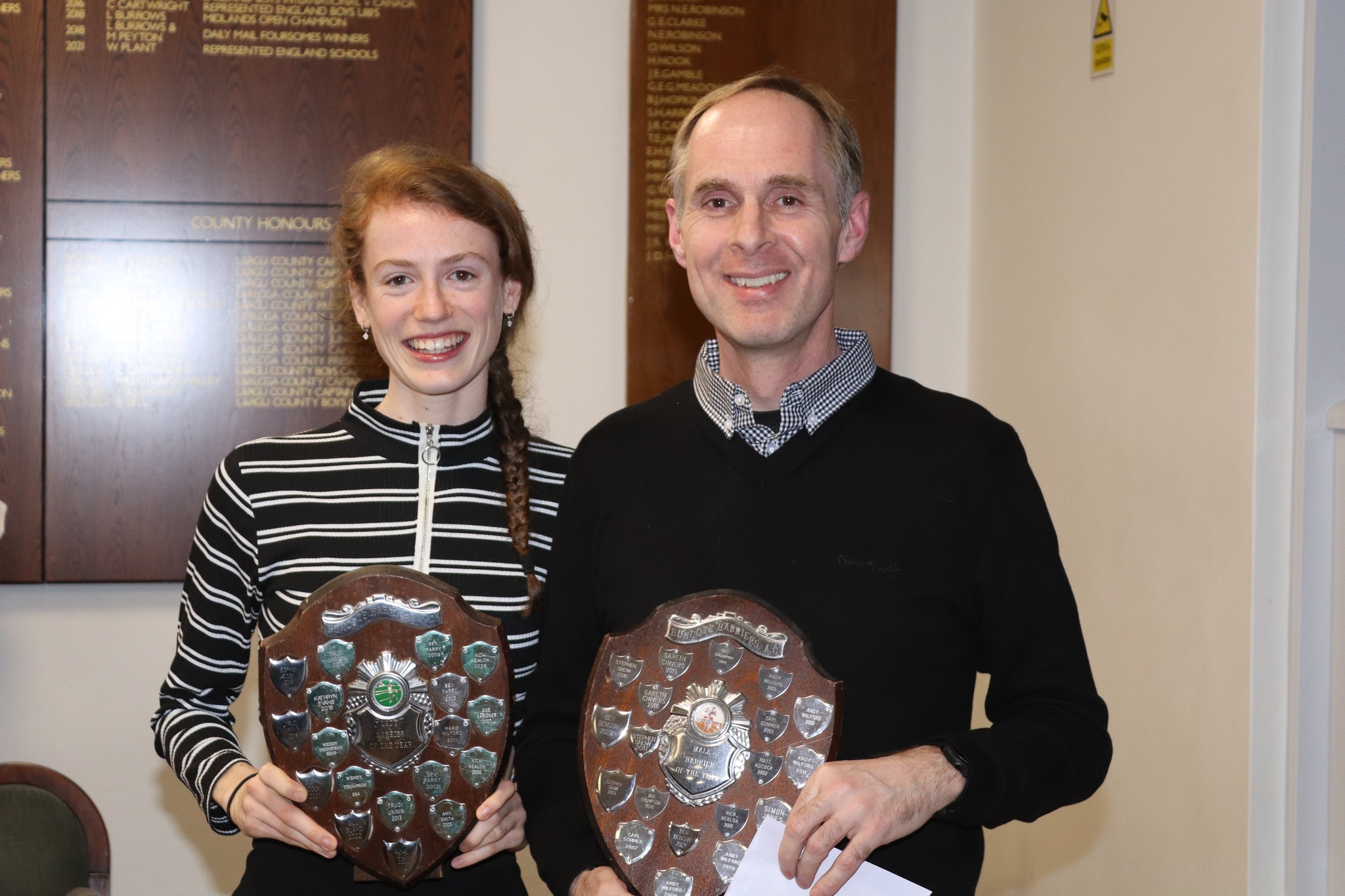 2023_Female-Harrier-of-the-Year-Rachel-Nealon